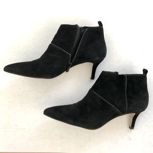 Donald Pliner Fayla black suede heeled booties